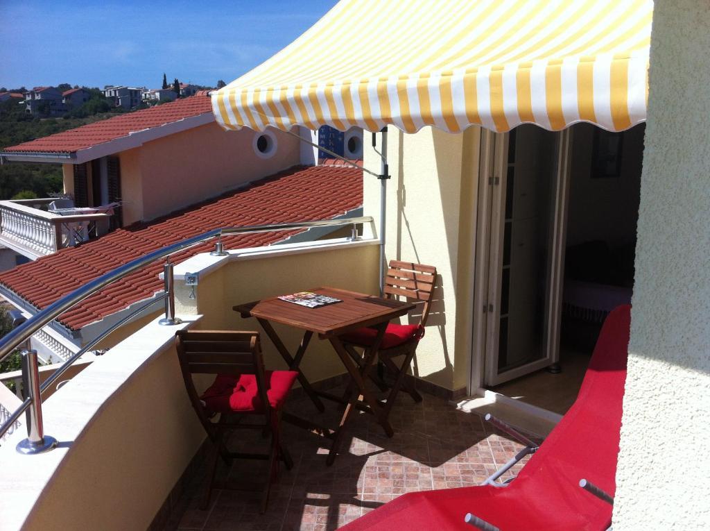 Apartments Villa Stella Maris Rogoznica  Eksteriør bilde